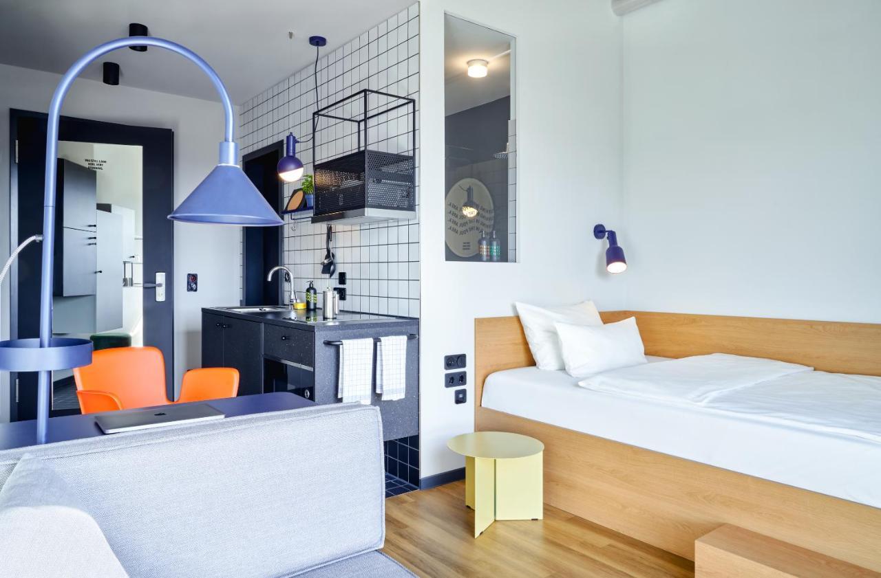 Stayery Bielefeld Hauptbahnhof Екстериор снимка