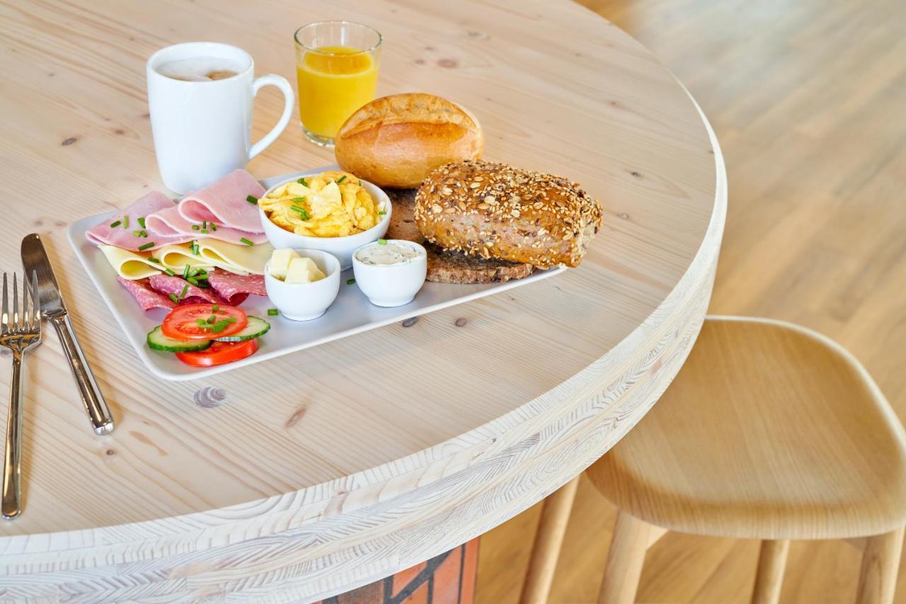 Stayery Bielefeld Hauptbahnhof Екстериор снимка